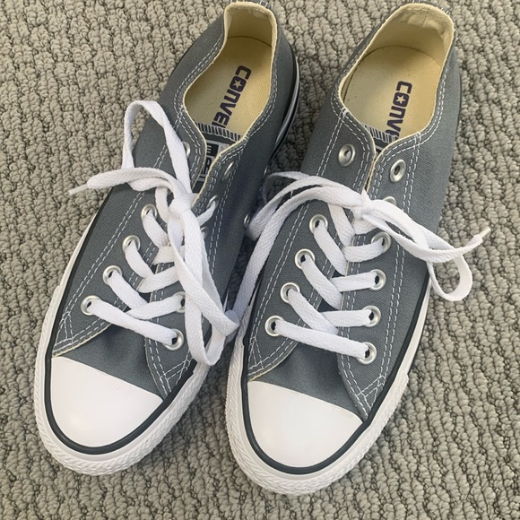 Converse Unisex Chuck Taylor All Star Madison Ox Mid High Canvas Sneaker - Picture 1 of 3